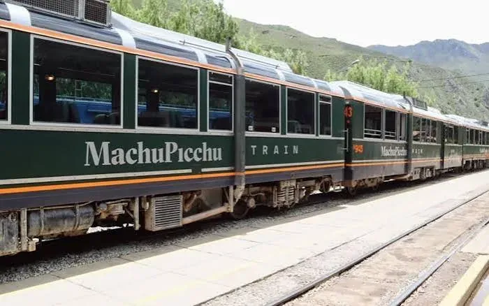 PeruRail vs Inca Rail 2026: Real Prices, What's Included and Which Train to Choose for Machu Picchu